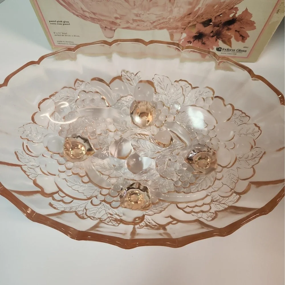Indiana Glass beautiful box